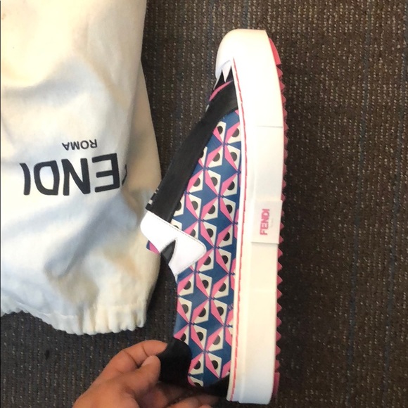 Fendi Slip on shoes - Picture 2 of 4